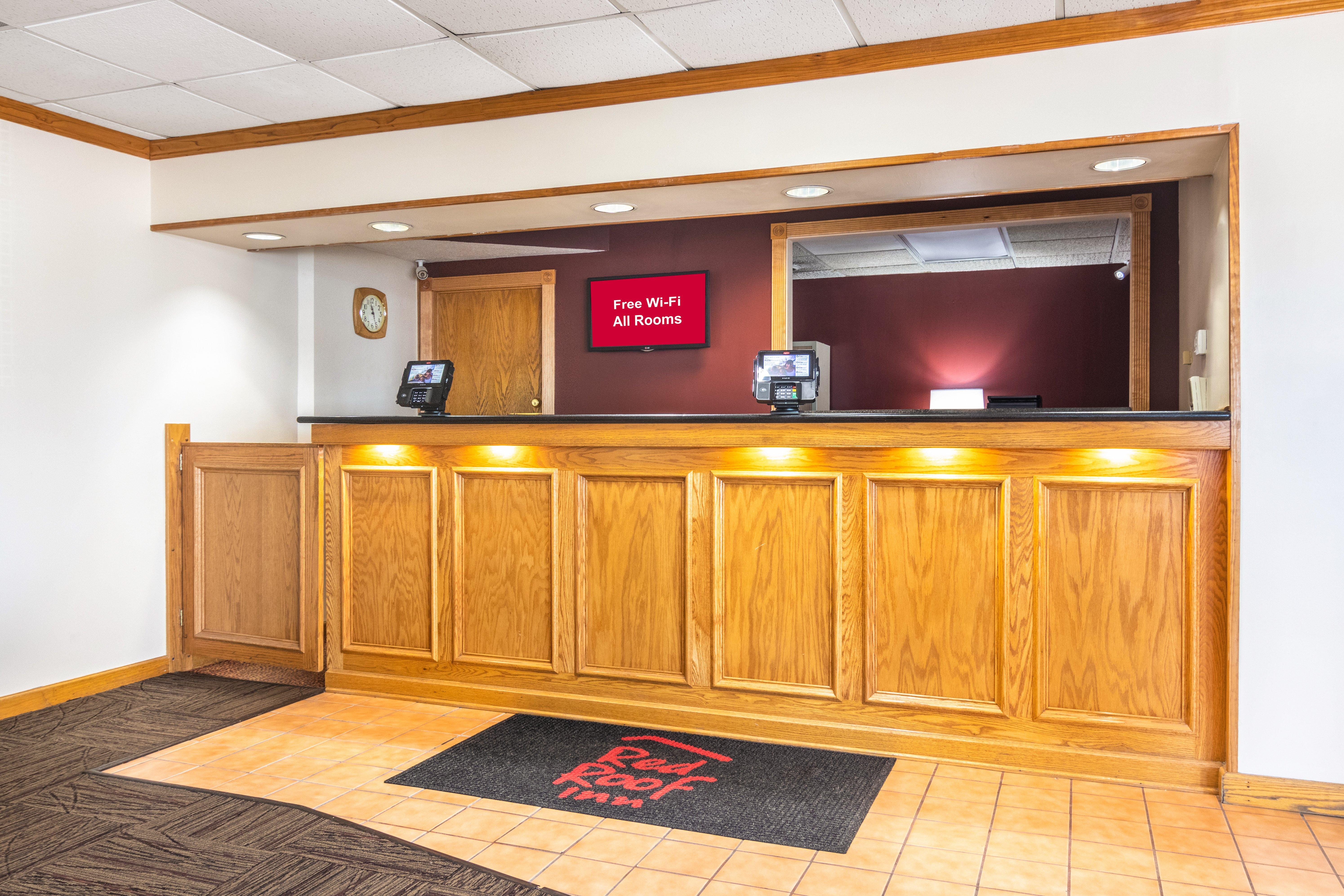 Red Roof Inn Ashtabula - Austinburg Bagian luar foto